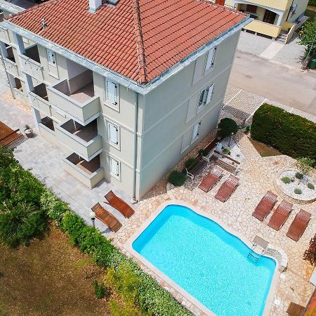 Apartments And Rooms Degra Umag Kültér fotó