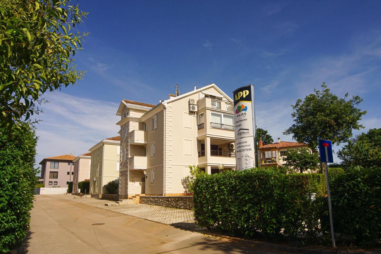 Apartments And Rooms Degra Umag Kültér fotó