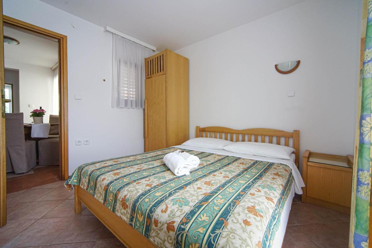 Apartments And Rooms Degra Umag Kültér fotó