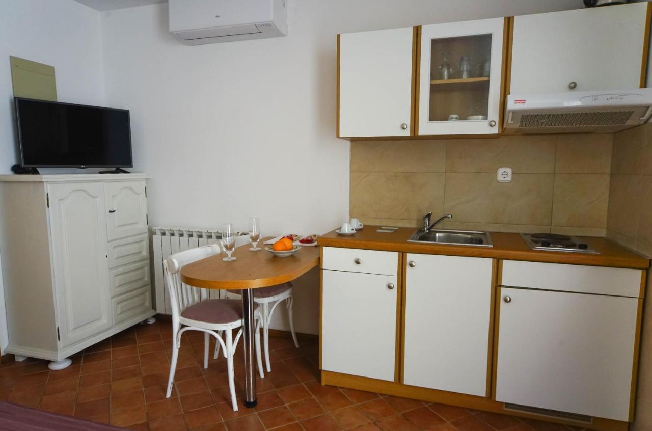Apartments And Rooms Degra Umag Kültér fotó