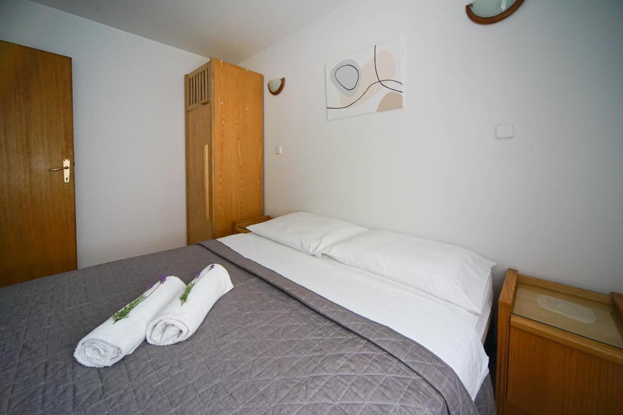 Apartments And Rooms Degra Umag Kültér fotó